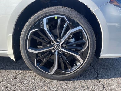 2025 Nissan Altima 2.5 SR