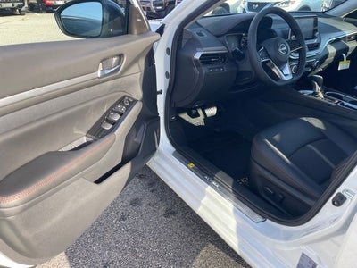 2025 Nissan Altima 2.5 SR