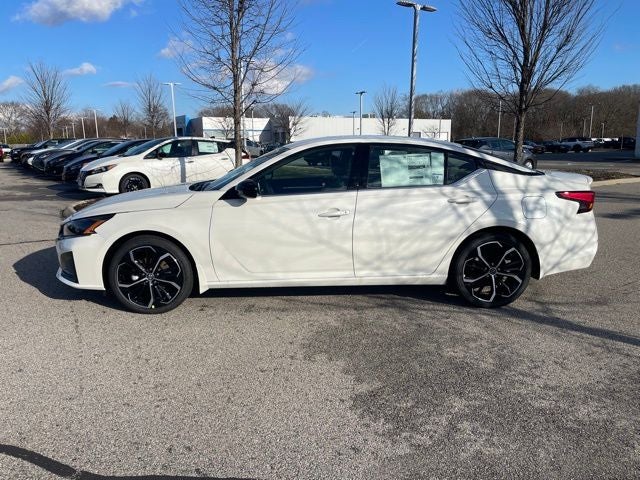 2025 Nissan Altima 2.5 SR