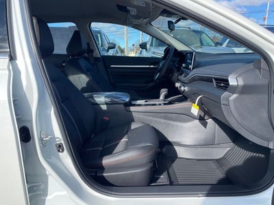 2025 Nissan Altima 2.5 SR