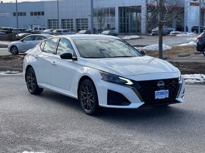 2025 Nissan Altima 2.5 SR