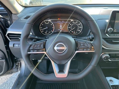 2025 Nissan Altima 2.5 SR