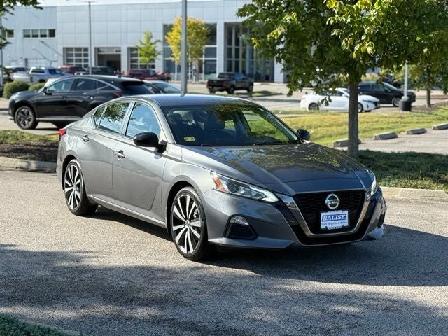 2022 Nissan Altima 2.5 SR