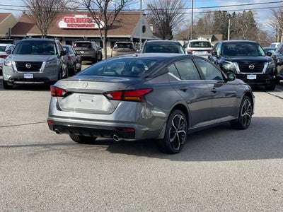 2025 Nissan Altima 2.5 SR