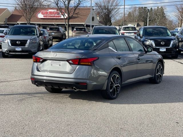 2025 Nissan Altima 2.5 SR