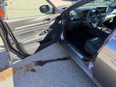 2025 Nissan Altima 2.5 SL