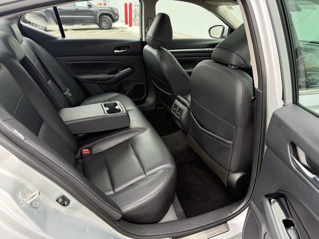 2022 Nissan Altima 2.5 SL