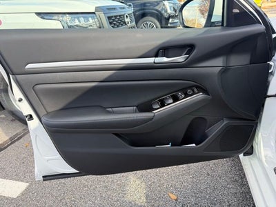 2025 Nissan Altima 2.5 SL