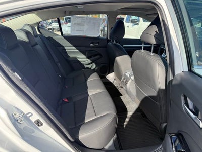 2025 Nissan Altima 2.5 SL