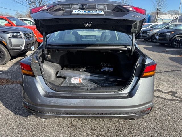 2025 Nissan Altima 2.5 SL