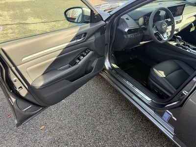 2025 Nissan Altima 2.5 SL