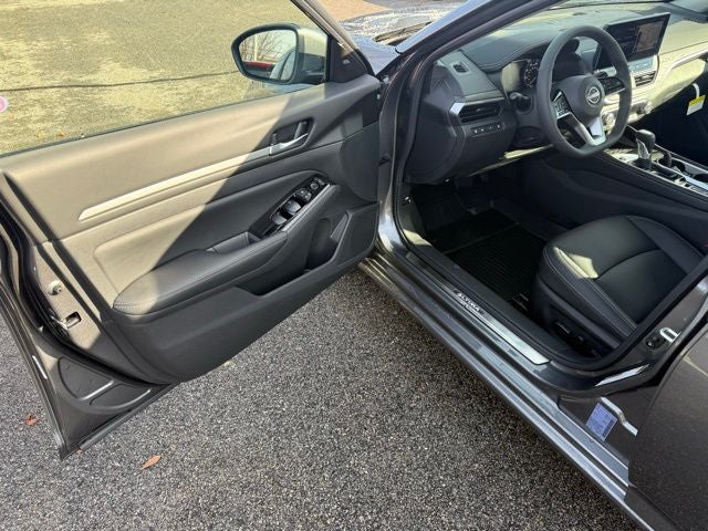 2025 Nissan Altima 2.5 SL