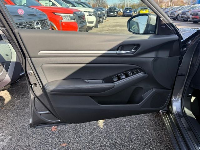 2025 Nissan Altima 2.5 SL