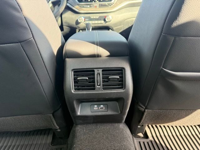 2025 Nissan Altima 2.5 SL