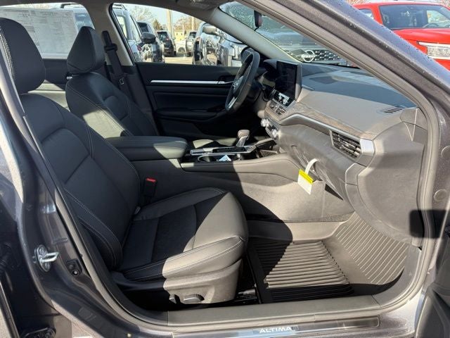 2025 Nissan Altima 2.5 SL