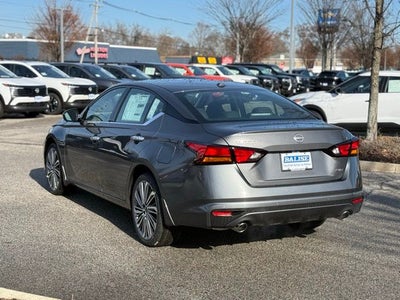 2025 Nissan Altima 2.5 SL