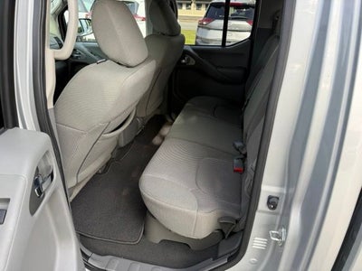 2021 Nissan Frontier SV
