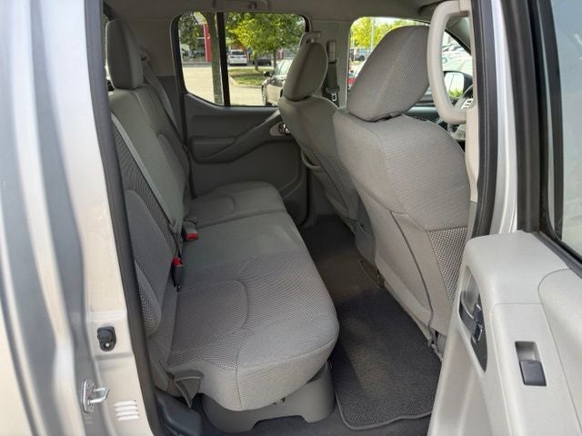 2021 Nissan Frontier SV
