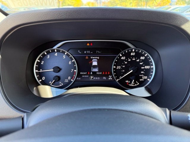 2027 Nissan Frontier SV