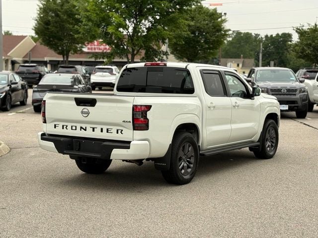 2025 Nissan Frontier SV