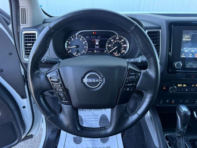 2023 Nissan Frontier SV