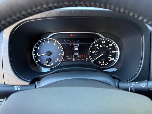 2027 Nissan Frontier SV