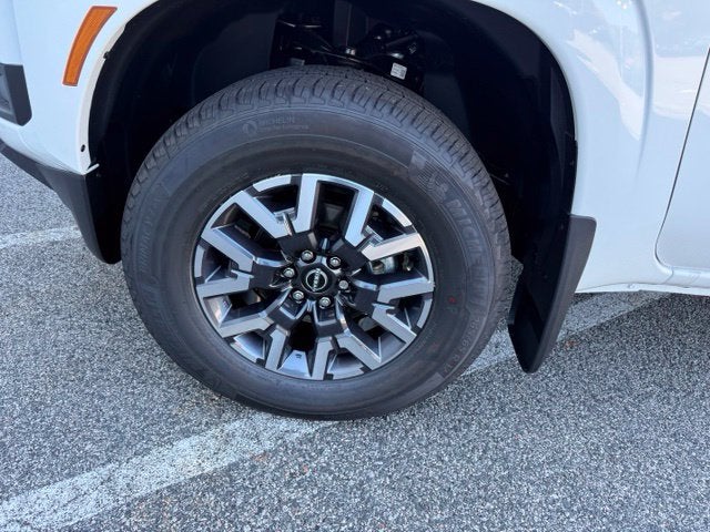 2027 Nissan Frontier SV