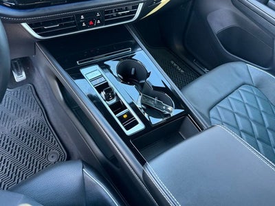 2024 Volkswagen Atlas Cross Sport 2.0T SEL Premium R-Line