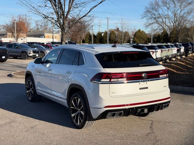 2024 Volkswagen Atlas Cross Sport 2.0T SEL Premium R-Line