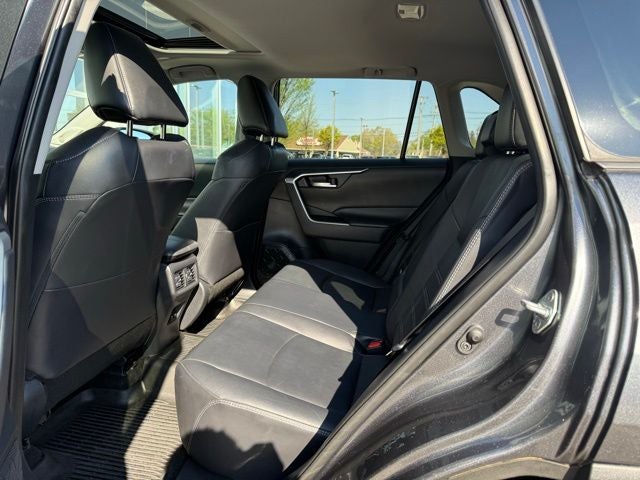 2019 Toyota RAV4 XLE Premium