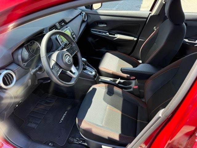 2020 Nissan Versa 1.6 SR