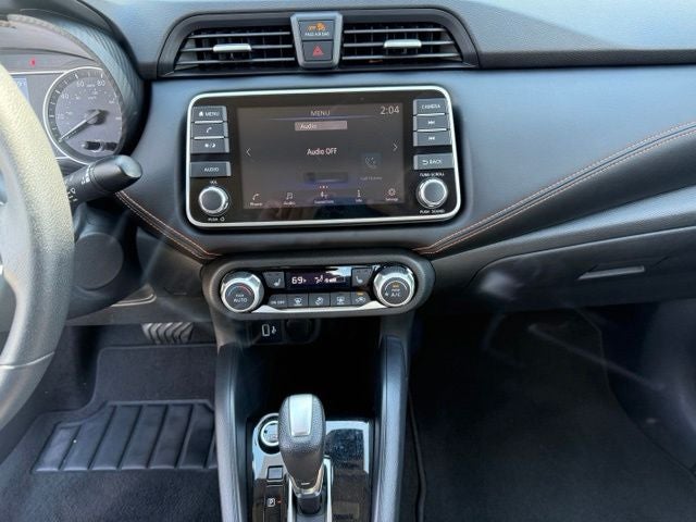 2020 Nissan Versa 1.6 SR