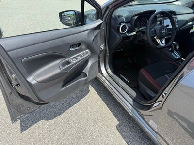 2025 Nissan Versa 1.6 SR