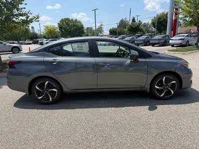 2025 Nissan Versa 1.6 SR