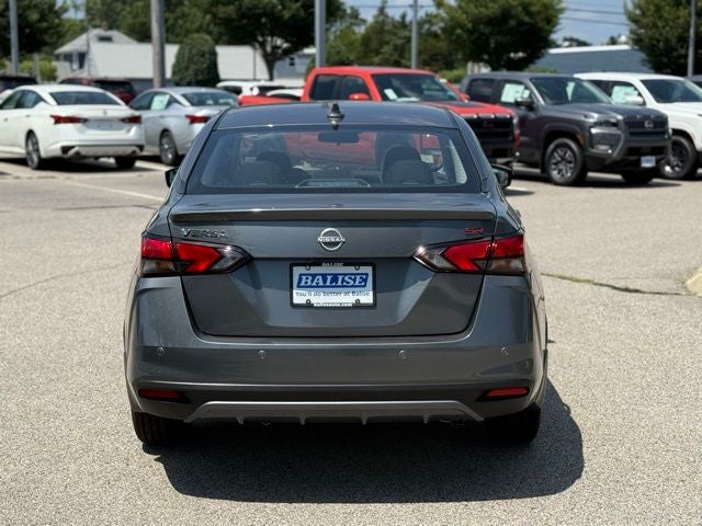 2025 Nissan Versa 1.6 SR