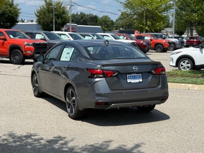 2025 Nissan Versa 1.6 SR