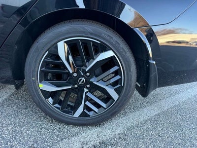 2025 Nissan Versa 1.6 SR