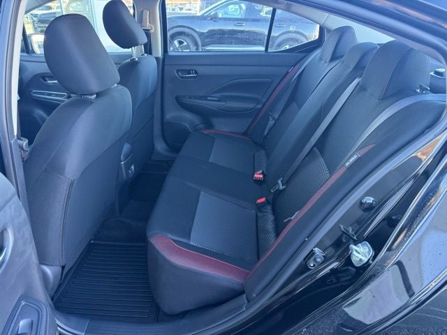 2025 Nissan Versa 1.6 SR