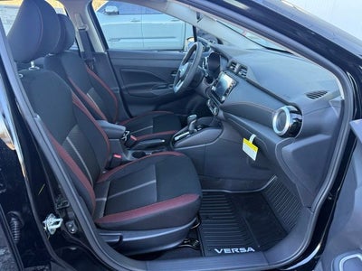 2025 Nissan Versa 1.6 SR