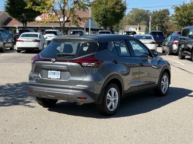 2025 Nissan Kicks Play S