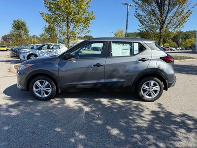 2025 Nissan Kicks Play S