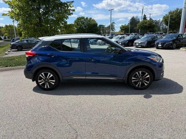 2019 Nissan Kicks SR