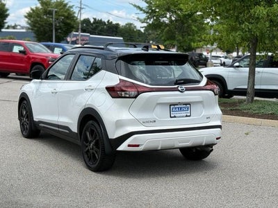 2021 Nissan Kicks SR