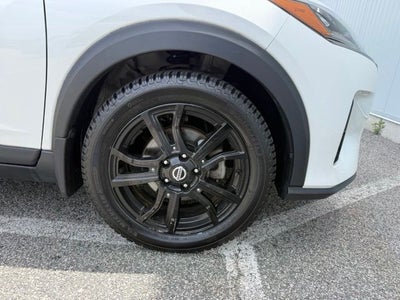 2021 Nissan Kicks SR