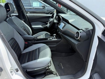 2021 Nissan Kicks SR