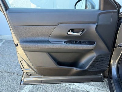 2025 Nissan Kicks SV Prem Pack