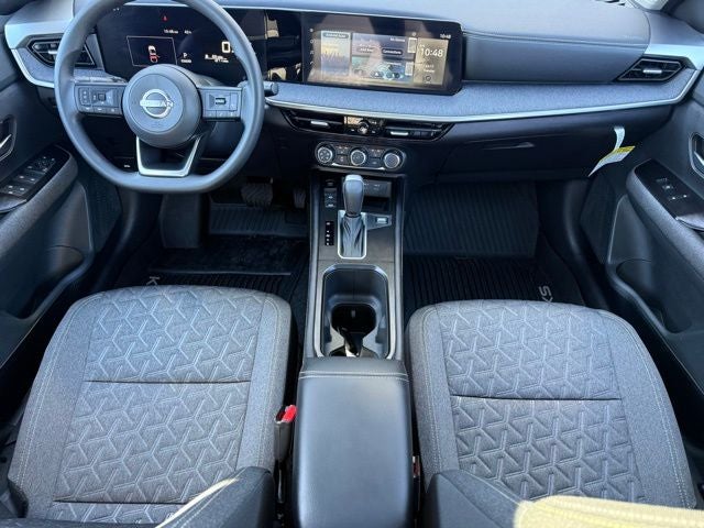 2025 Nissan Kicks SV Prem Pack