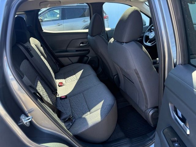 2025 Nissan Kicks SV Prem Pack