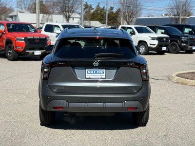 2025 Nissan Kicks SV Prem Pack