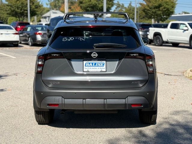 2026 Nissan Kicks SV